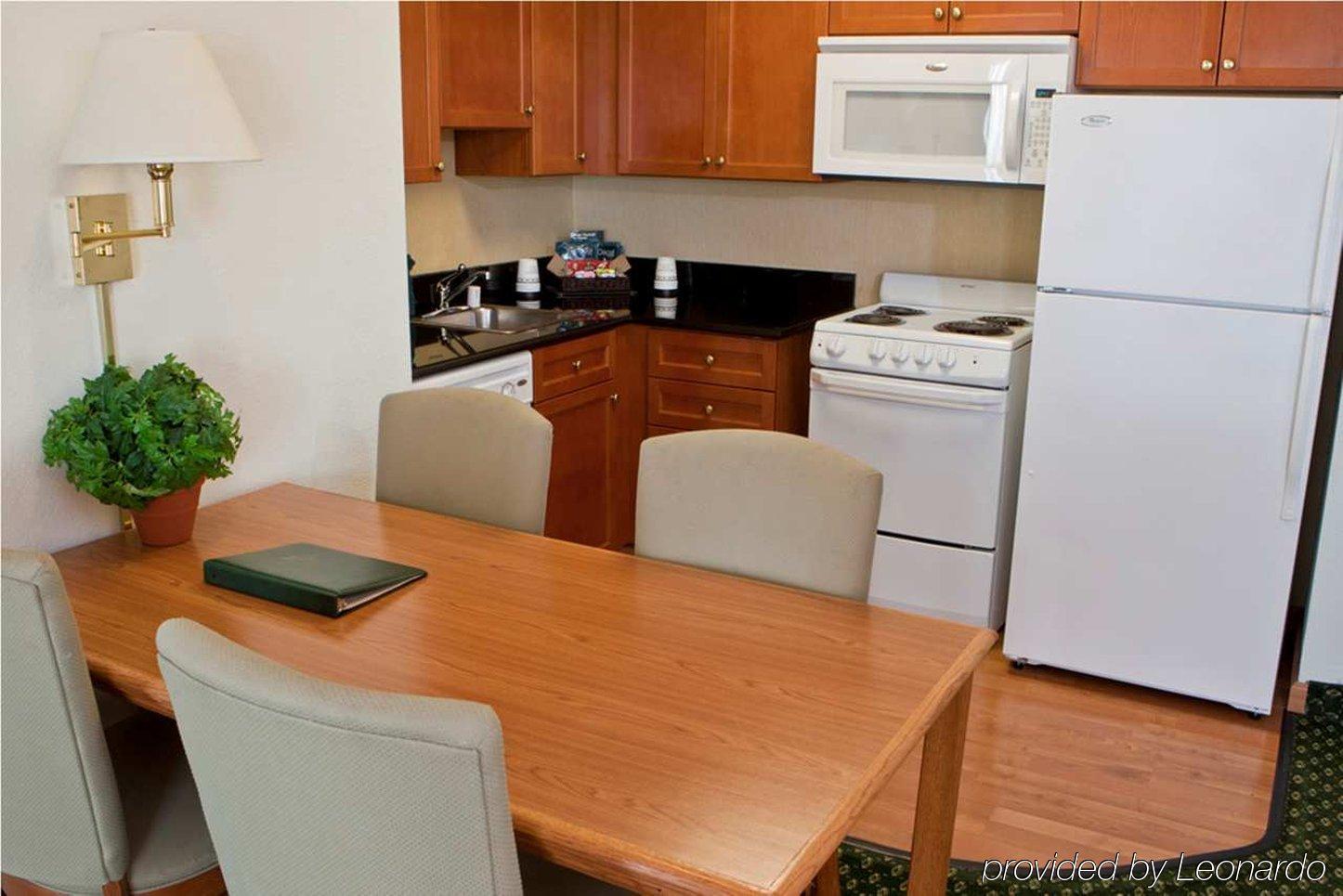 Homewood Suites By Hilton Dallas-Park Central Area Номер фото